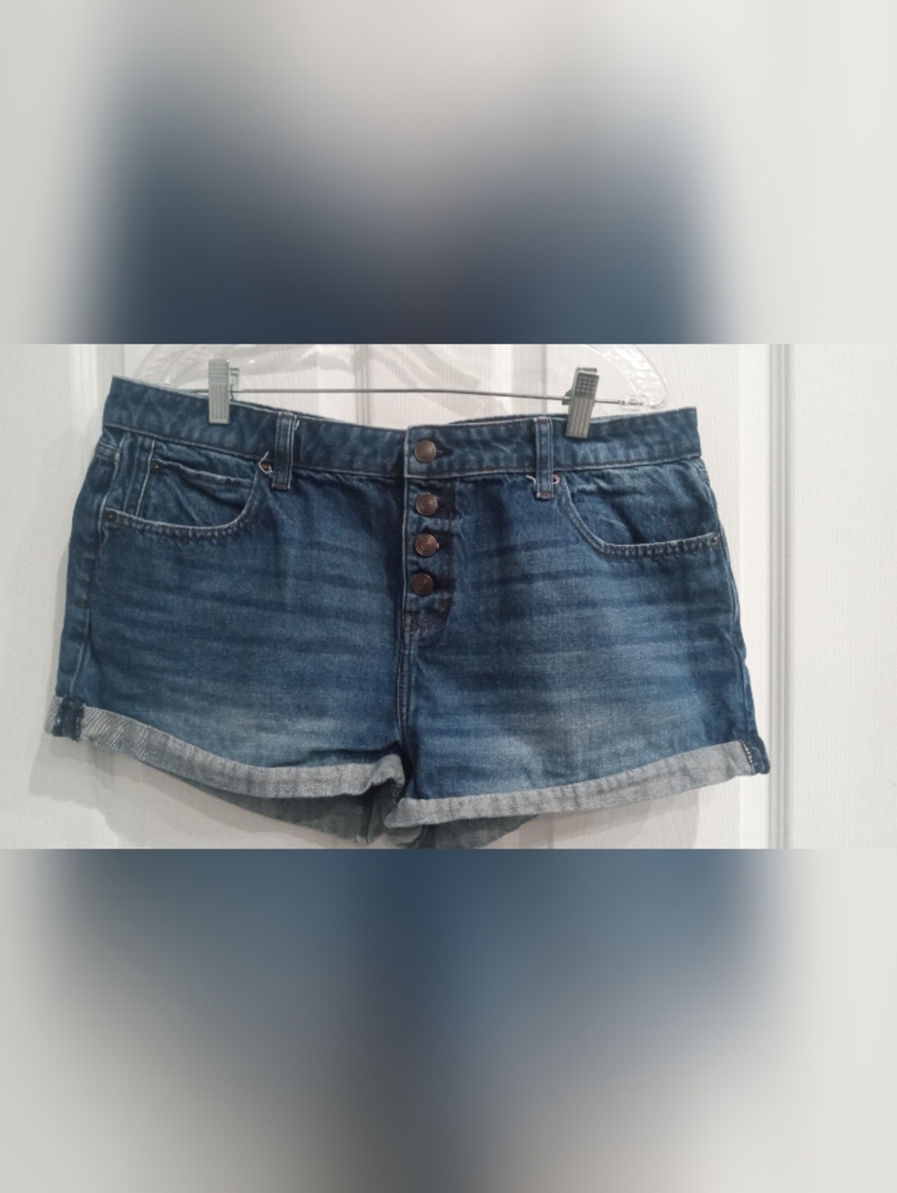 No Boundaries Women's Blue Button-Front Denim Shorts